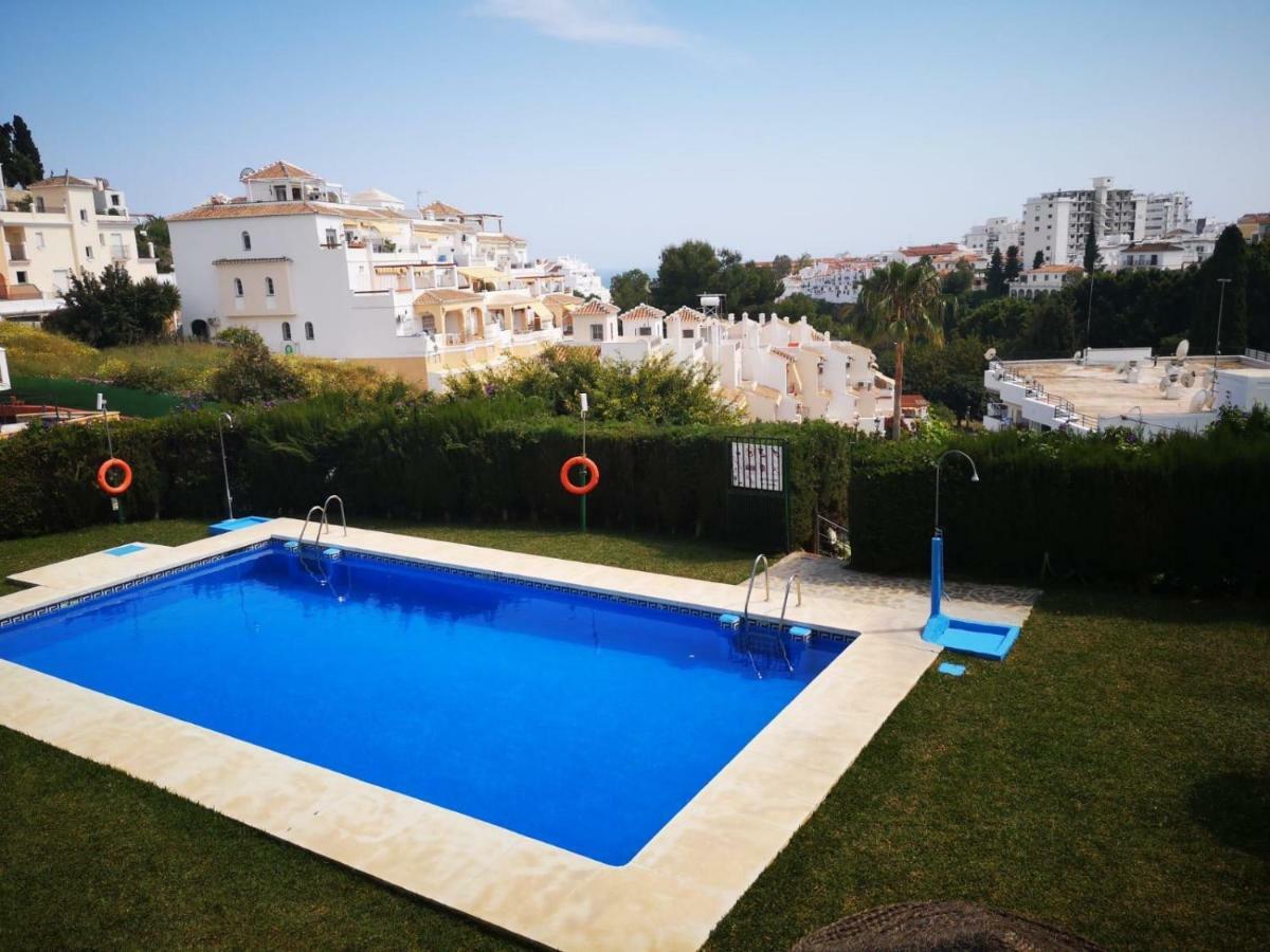 Burriana Edf Haway Apartment Нерха Екстериор снимка